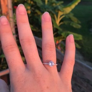 0.55CT Round Natural Morganite Engagement Ring Anniversary Ring photo review
